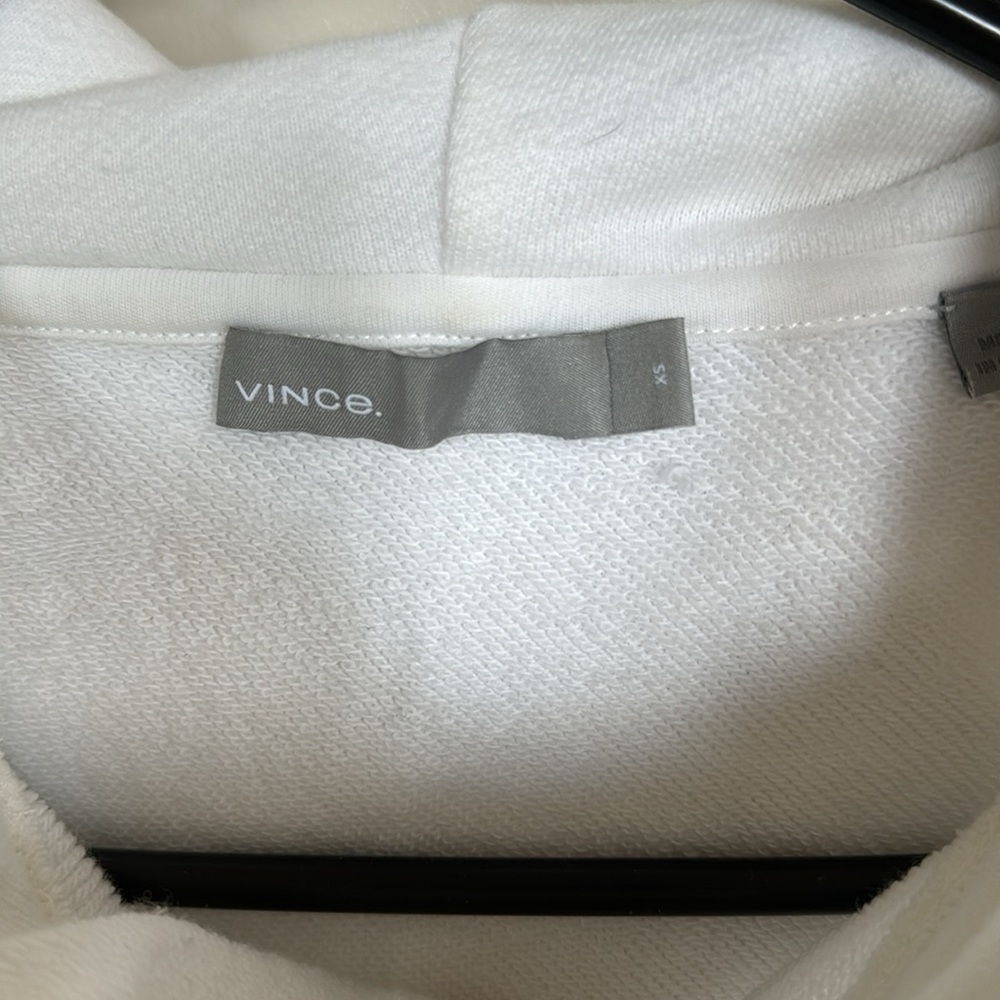 Vince - Picture 2 of 4